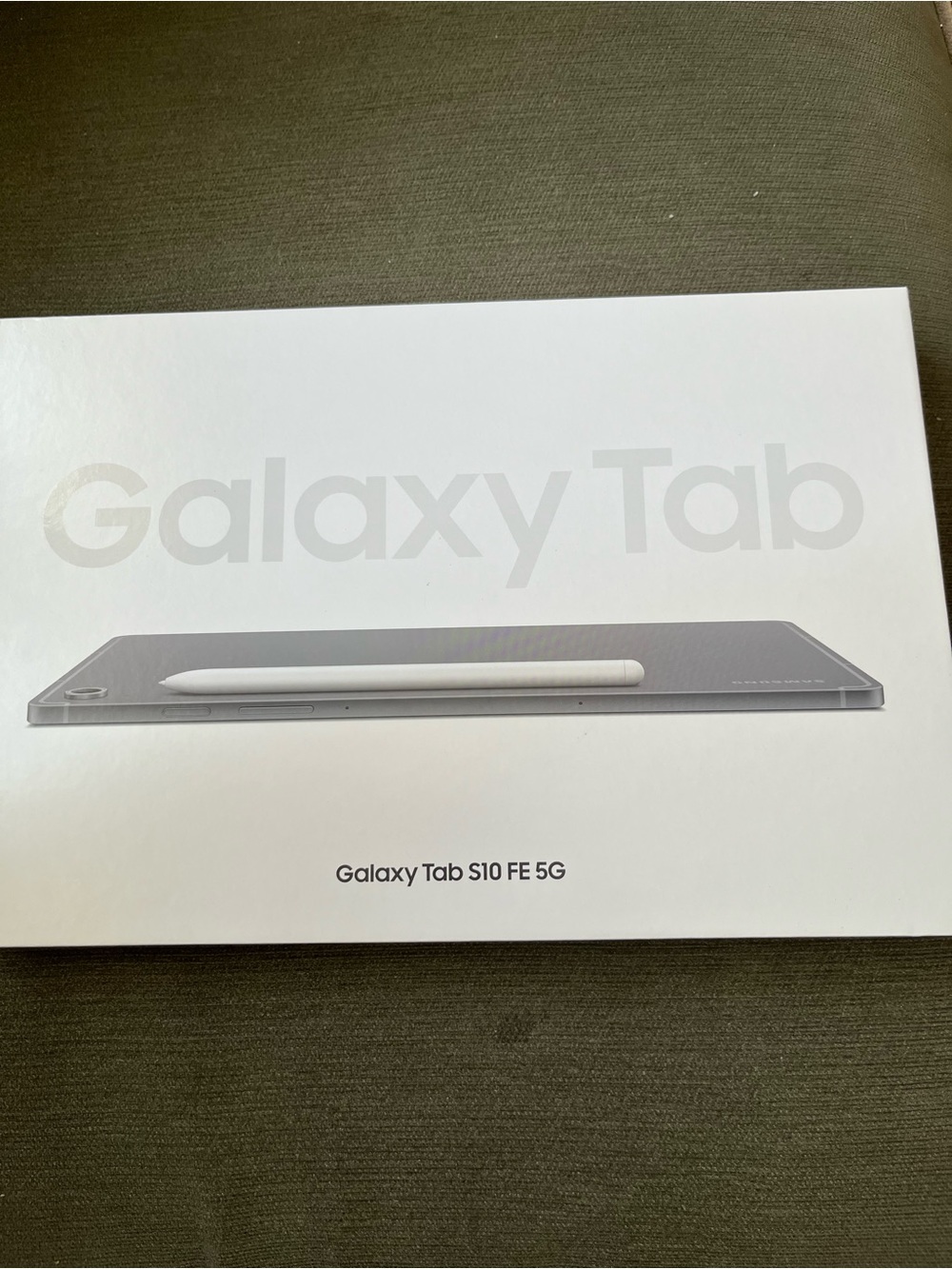 Samsung Galaxy Tab S10 FE 5G Tablet in Silver with White S Pen